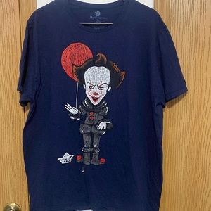 “it” means t shirt